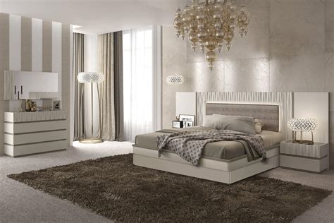 Modern Laminate Bedroom Furniture